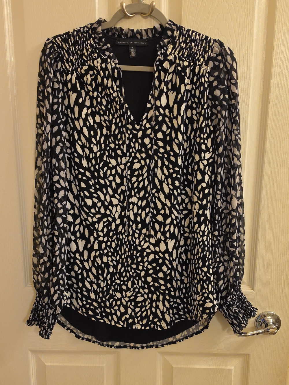 White House Black Market Black & White Abstract Smocked V-Neck Blouse